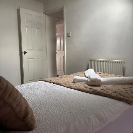Apartment Prime Location 3 Bedroom